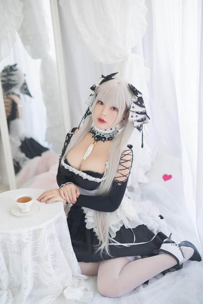 [Cosplay] Niyeye 白烨烨 – Kawaii 可畏
